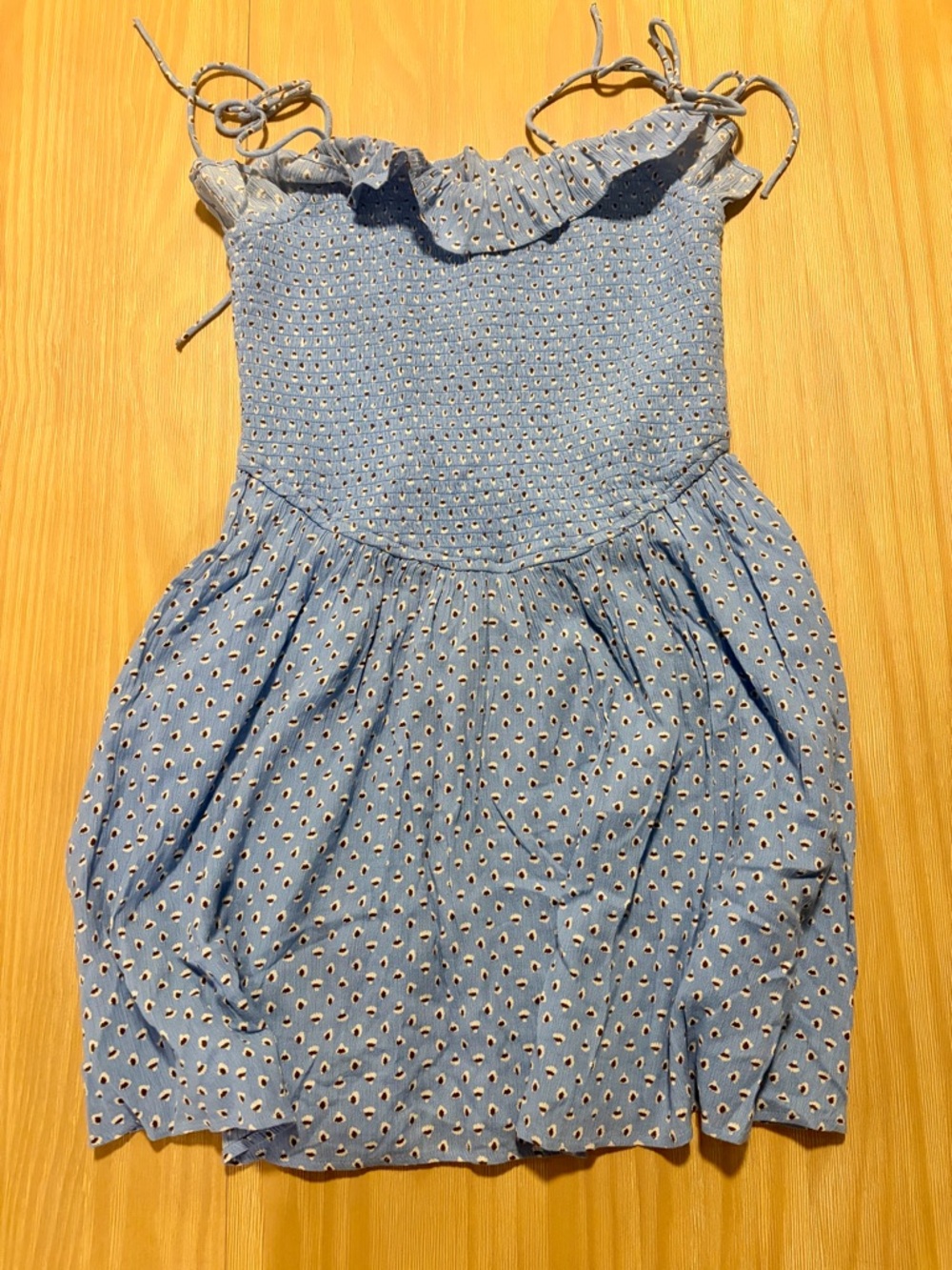 American Eagle Blue Smocked Mini Dress Size Small Ruffle Strap Floral